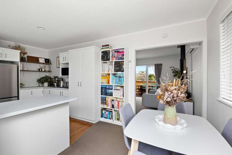 15 Gill Avenue Te Atatu Peninsula_9