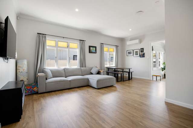 102 Naylor Street Hamilton East_3