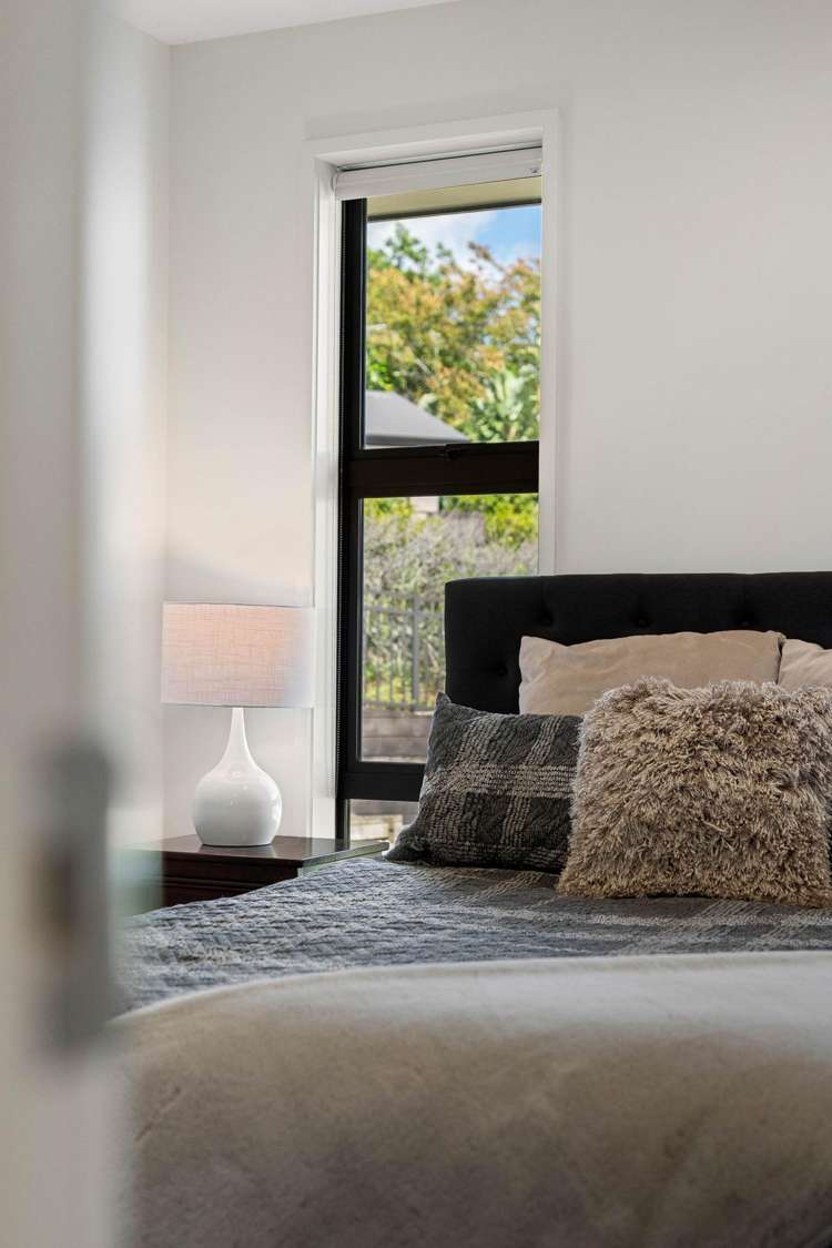 11 Bernora Crescent Bombay_32