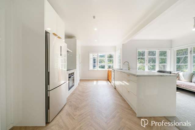 6 Te Whiti Grove Korokoro_2