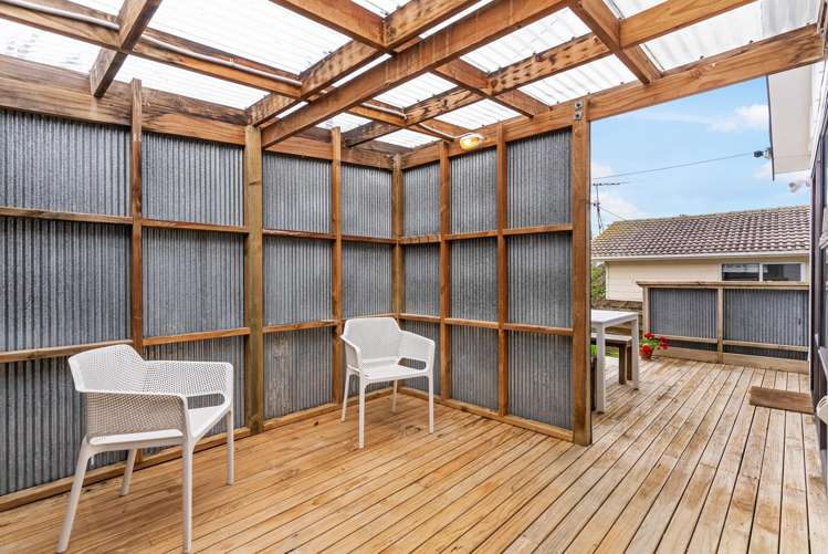 2/141 Verbena Road Birkdale_20