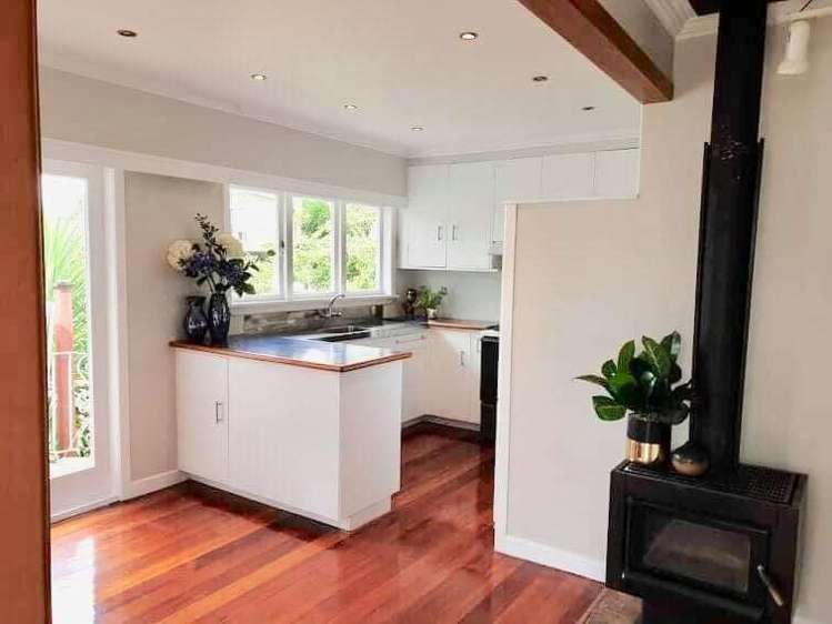 8 Mcmillan Avenue Kamo_7