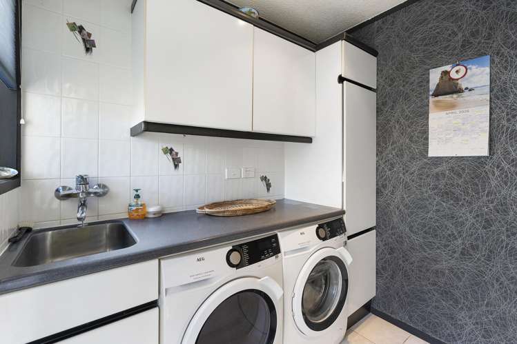 21 Lingham Crescent Torbay_11