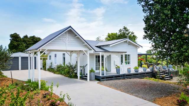 Land, Luxury & Location