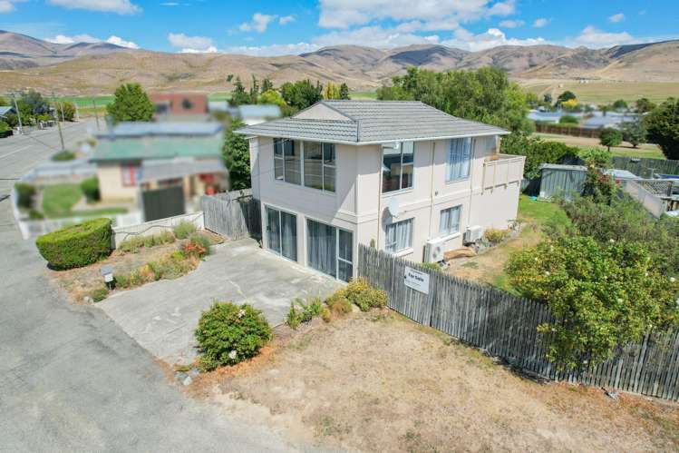 10 Spencer Road Otematata_15