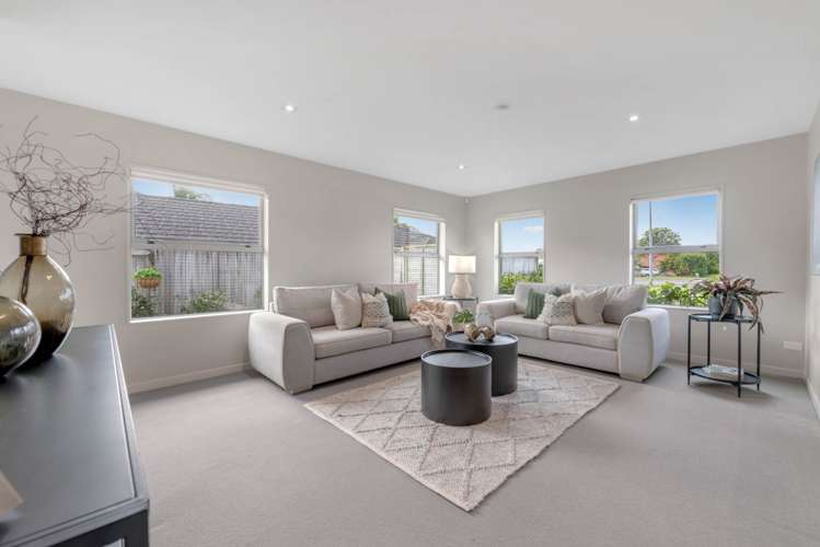 26 Columbia Crescent Beachlands_5