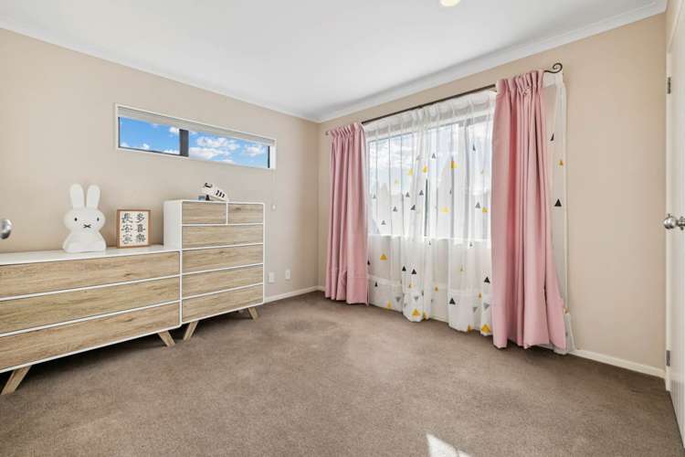 4 Melness Place Flat Bush_15