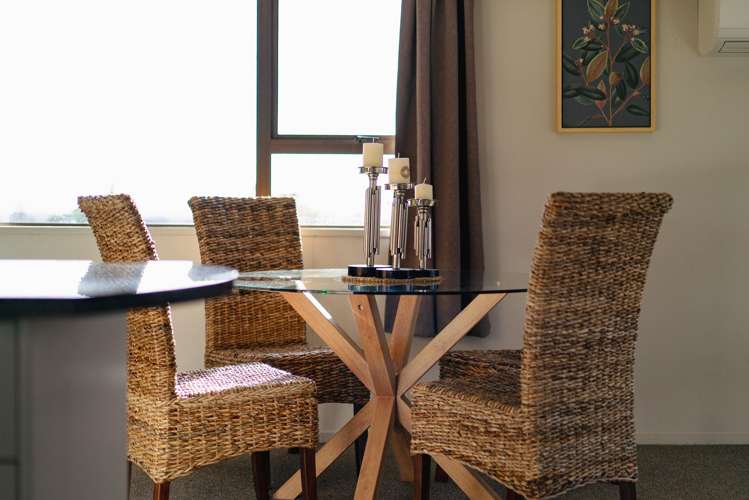 2/22 Diorella Drive Clover Park_12