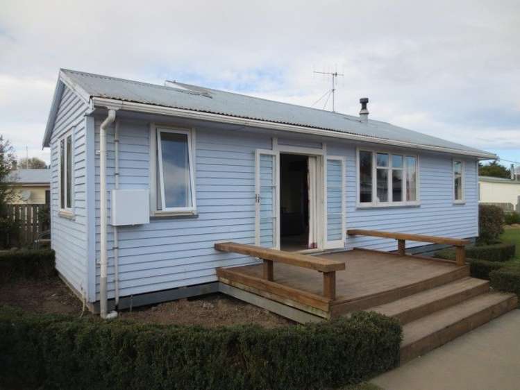 15 Porritt Place Waipukurau and Surrounds_12