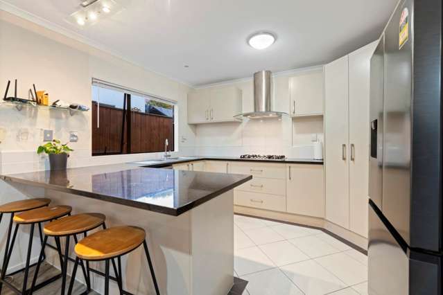 16 Janway Avenue Flat Bush_4