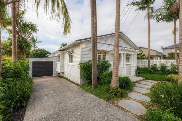 49 Huia Road Point Chevalier_1