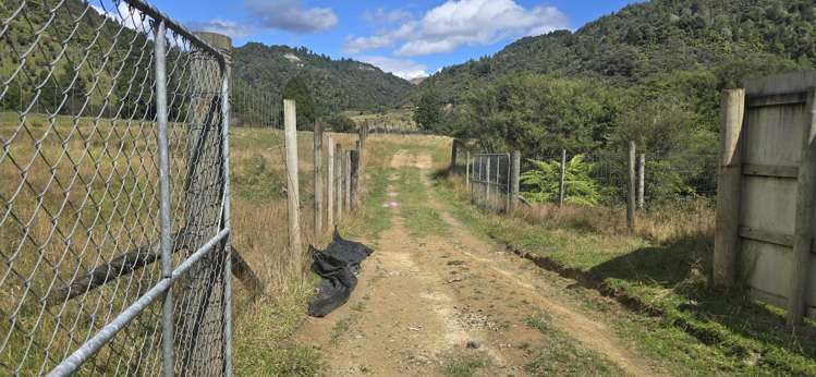 2109 Okau Road Ahititi_23