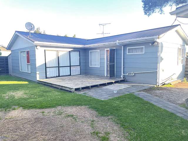 7 Garth Place Manurewa_2