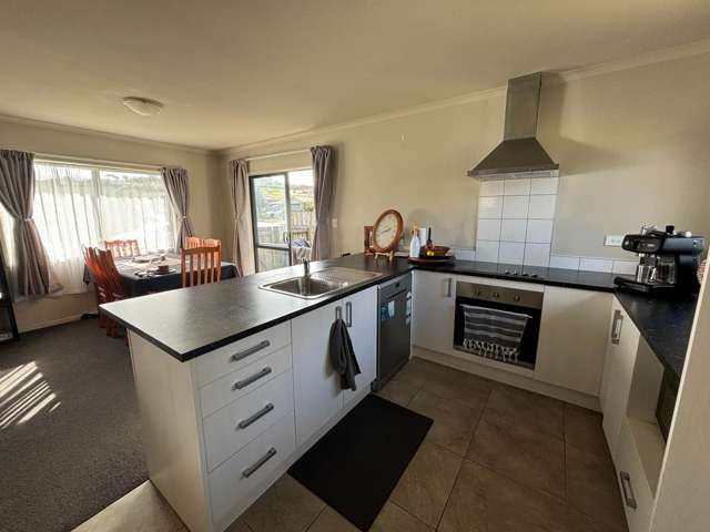 99 Ridgeway Drive Kamo_2