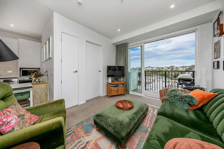 502/1817A Great North Road_1