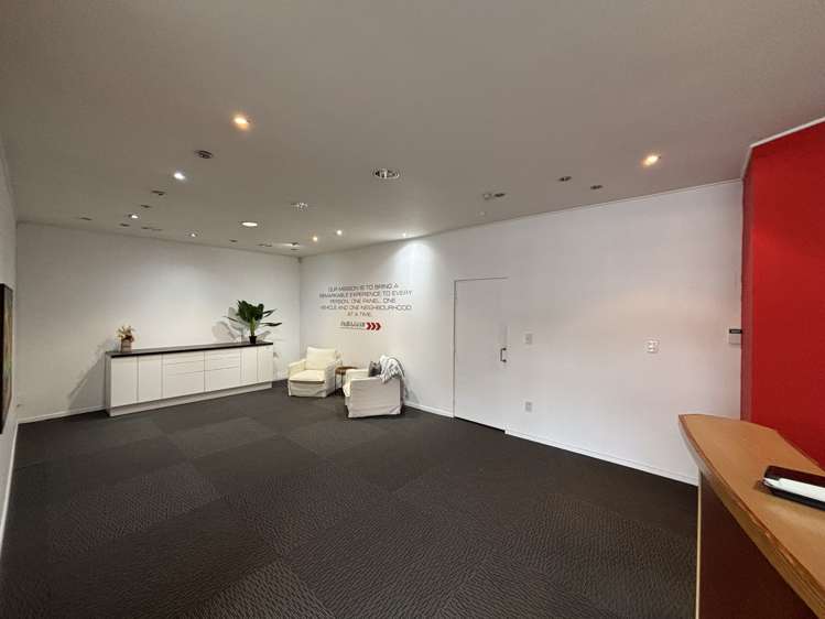 98 Main Road Tawa_6