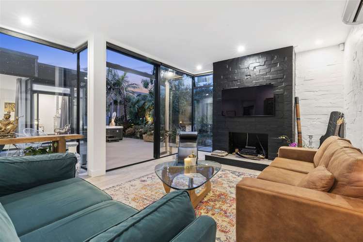 2/7 Northumberland Avenue Hauraki_9