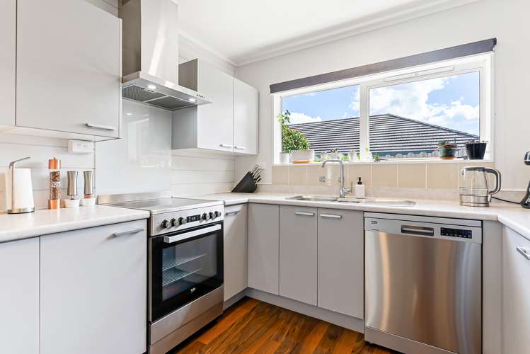 2/5 Daria Place Northpark_15