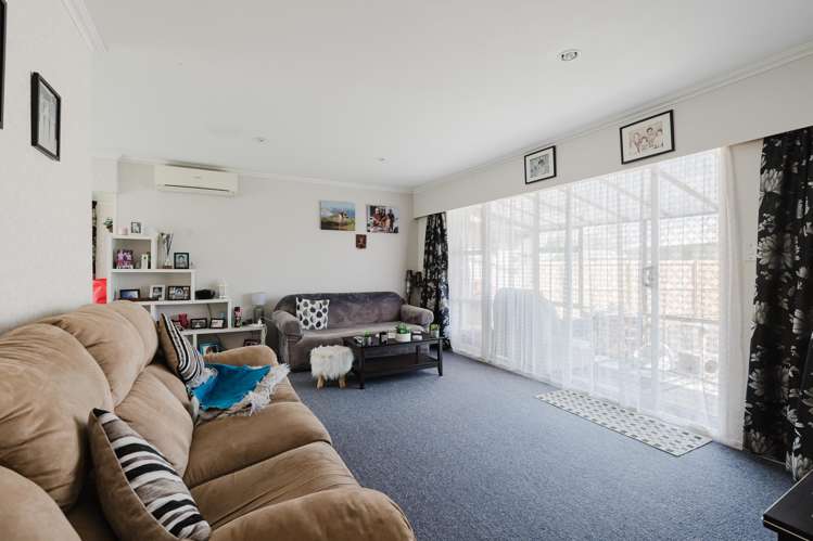 44 Garden Heights Avenue Glenview_6