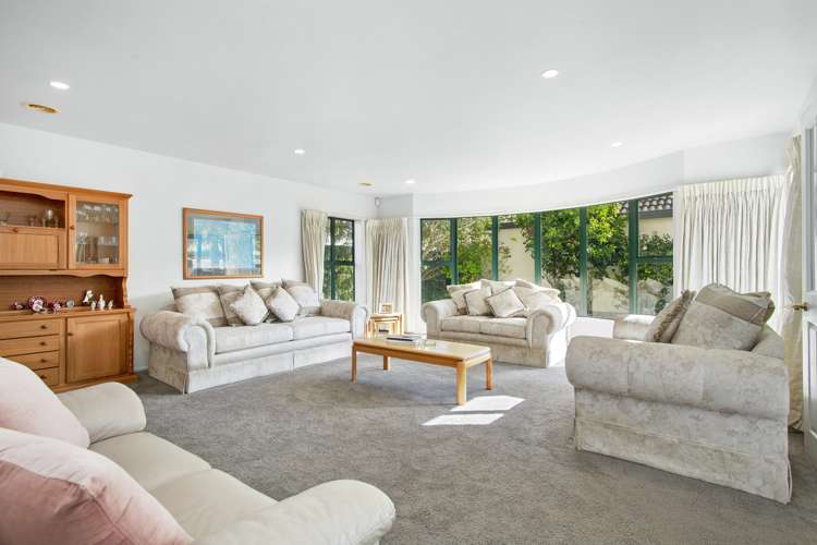 59 Hautana Street Woburn_10