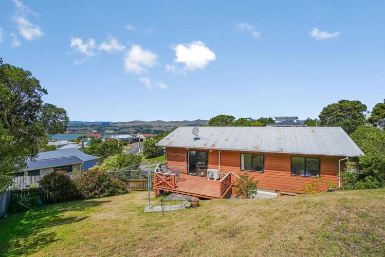 74 Pikarere Street Titahi Bay_21