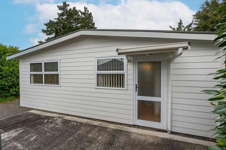 30 Barrie Crescent Silverdale_16