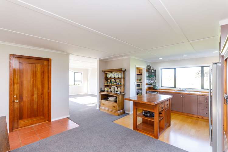 73 Mangaone Road Halcombe_5