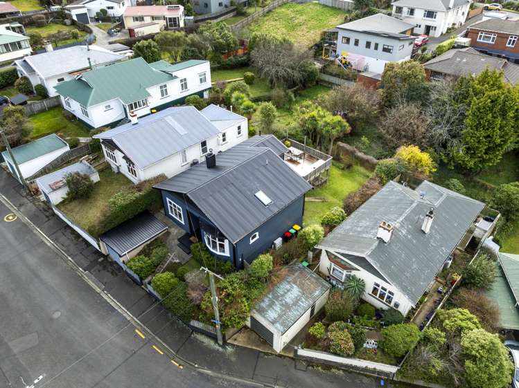 20 County Road Kaikorai_23