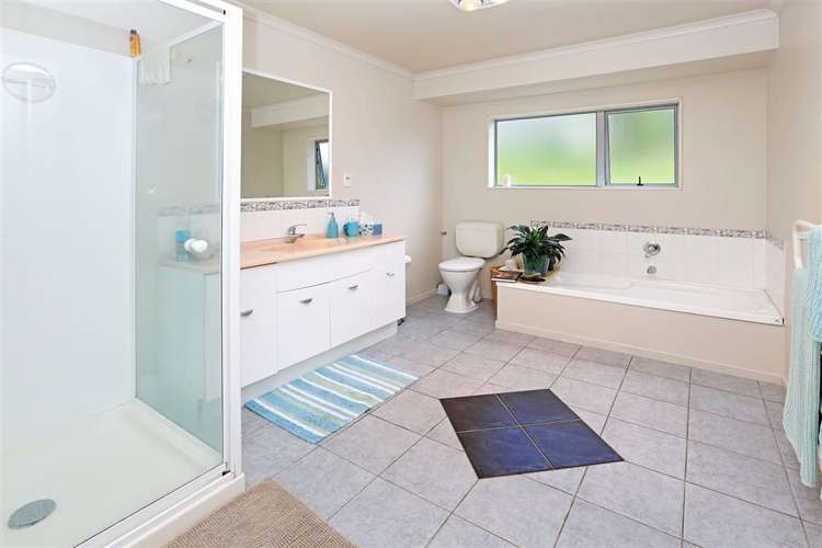 7 Rosebay Rise Henderson_8