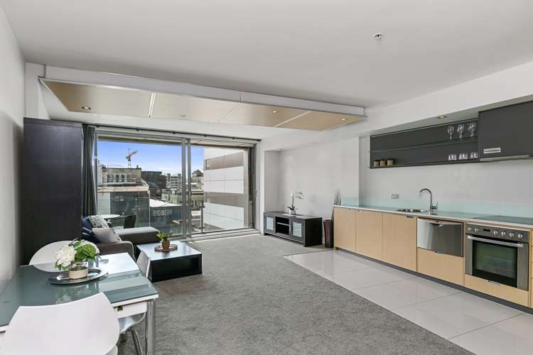 15/72 Tory Street Te Aro_1