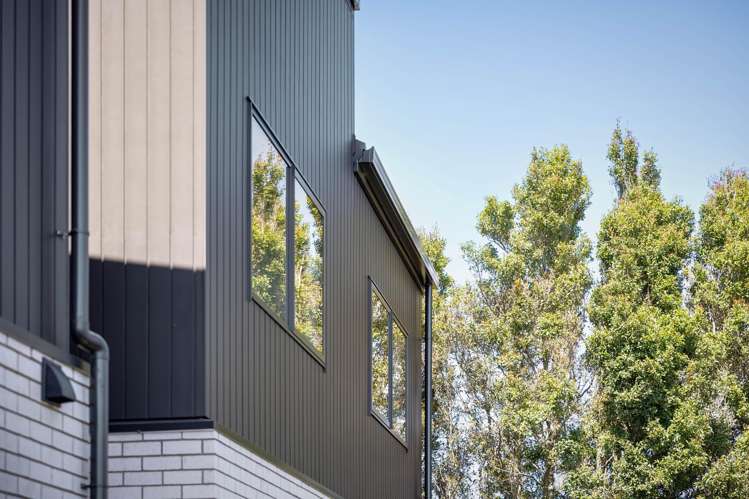 96 Bluebird Crescent Unsworth Heights_12