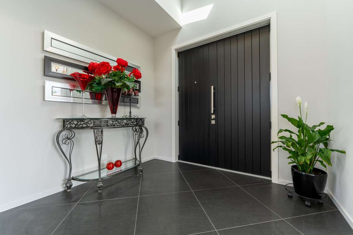 28 Meadowstone Street_3