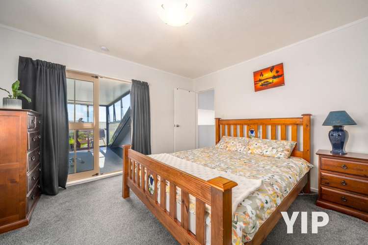 33 Peppertree Lane Woodridge_8