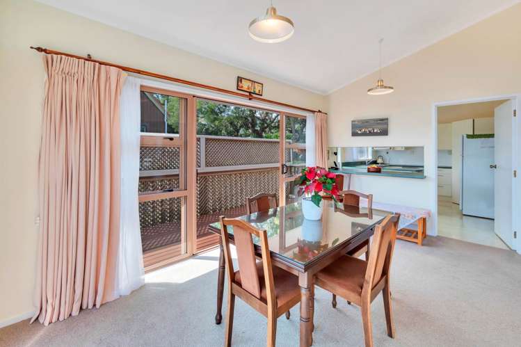 9 Bamfield Place Hillsborough_5