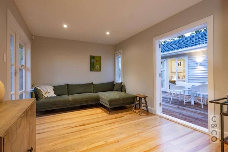 2 Queen Street Riverhead_28