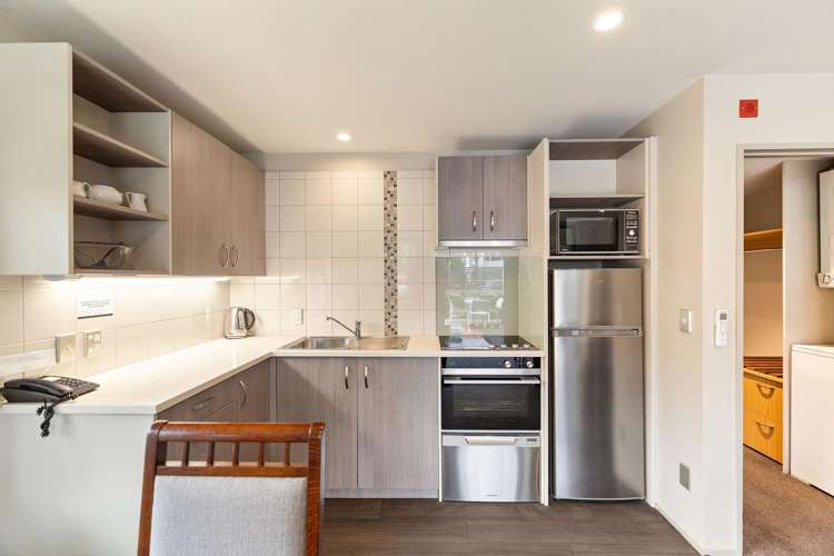 1/3 Adelaide Street Queenstown_3