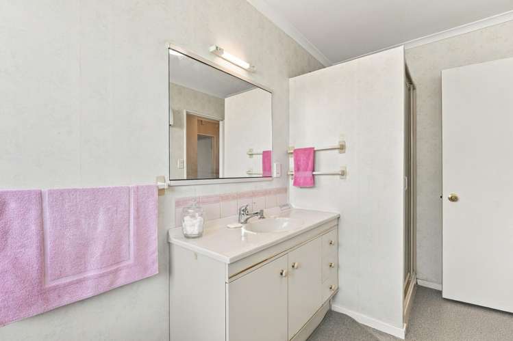 74B Surrey Road Springvale_13