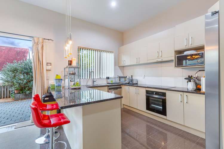 66 Connaught Street Blockhouse Bay_6