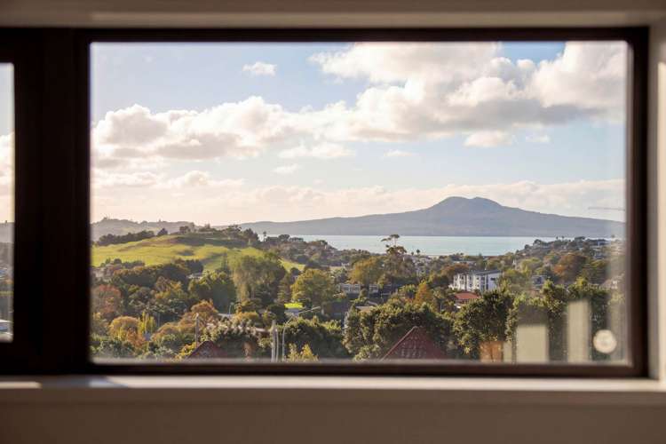 59 Highland Park Drive Highland Park_17