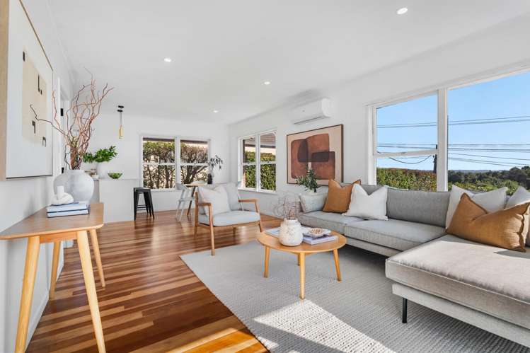 1/229 Glenfield Road Hillcrest_8