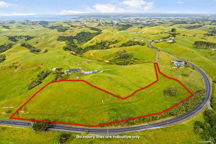 1702 Awhitu Road Pollok_10