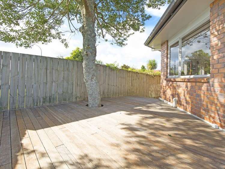 76 Florence Avenue Orewa_18