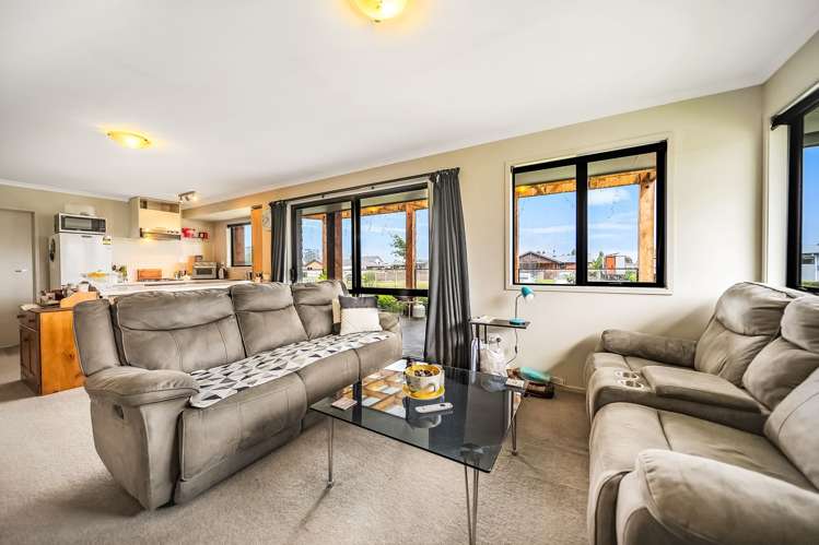 55 Orbell Crescent Te Anau_7