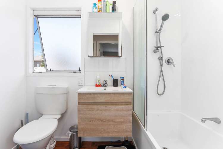 73 Alabaster Drive Papatoetoe_12