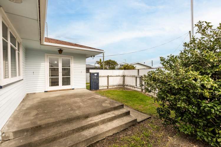 64 Coverdale Street Onekawa_15