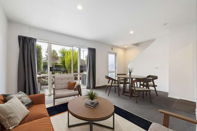 64 Andover Street Merivale_1