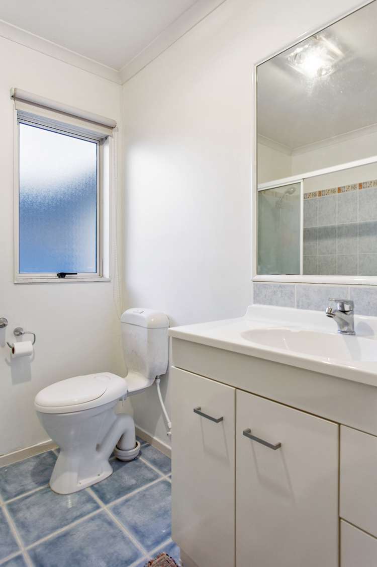 5b Charlenne Close Ranui_9