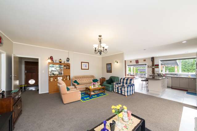 38 Pharazyn Road Feilding_2