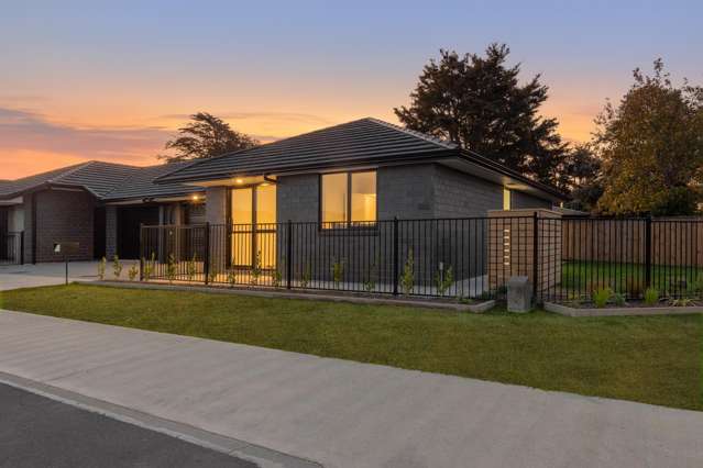 Brand New, Homely Feel & Close To Town