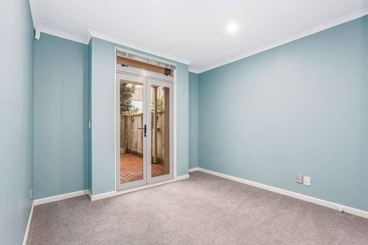 26/305 Evans Bay Parade Hataitai_7